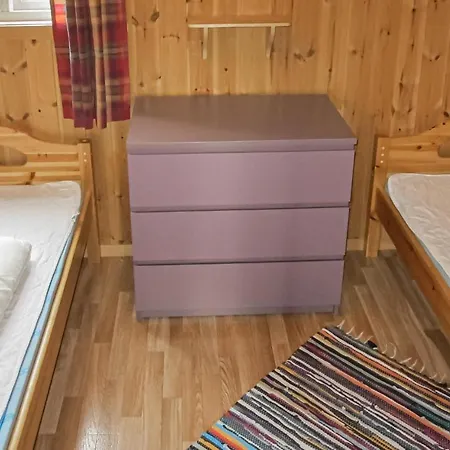 1 Bedroom Awesome In Casa de Férias *